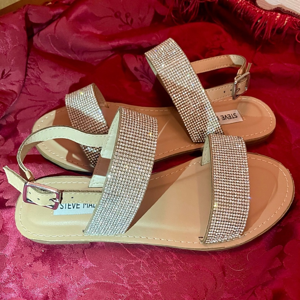 Never worn, Steve Madden Marisa Flat Sandals w/Rhinestones - Sz 7